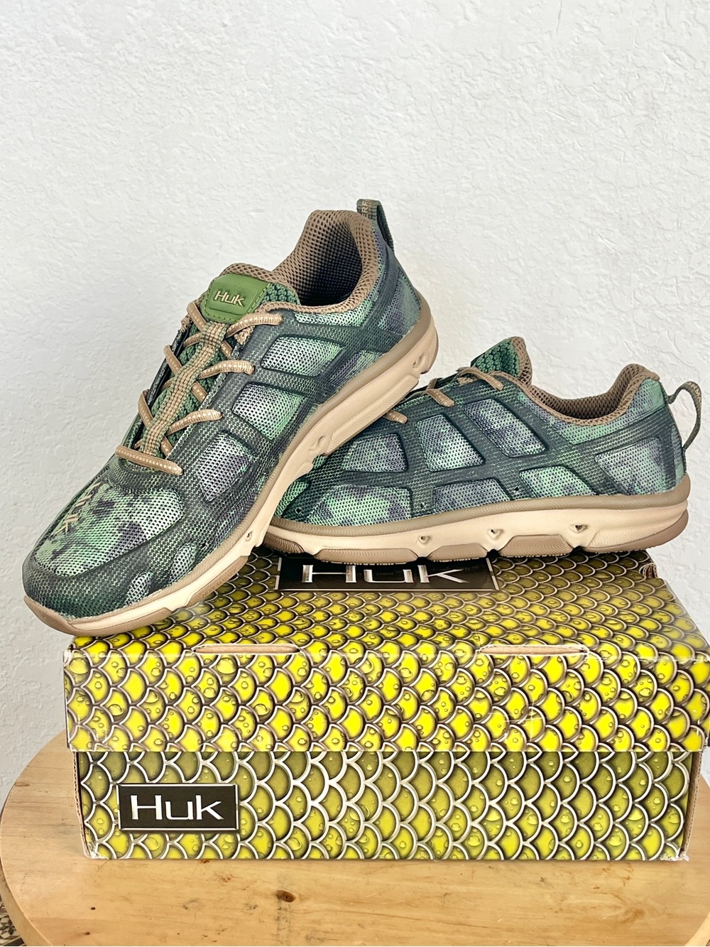HUK Mens ATTACK Performance Green Camo Athletic Fishing Sneakers Size 8.5